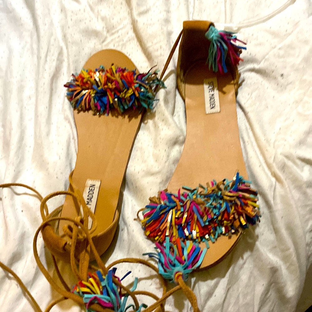 Steve Madden size 8.5 tie ups